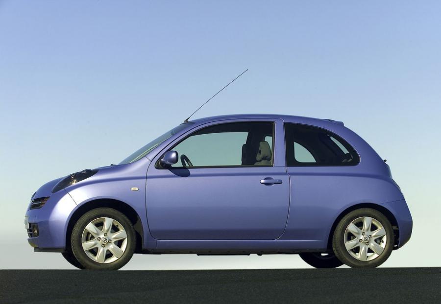  Nissan Micra 2005 года  (фото 10 из 21)